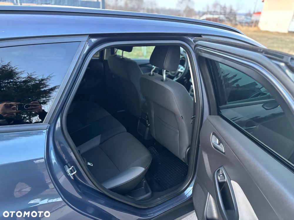 Ford Focus - 11