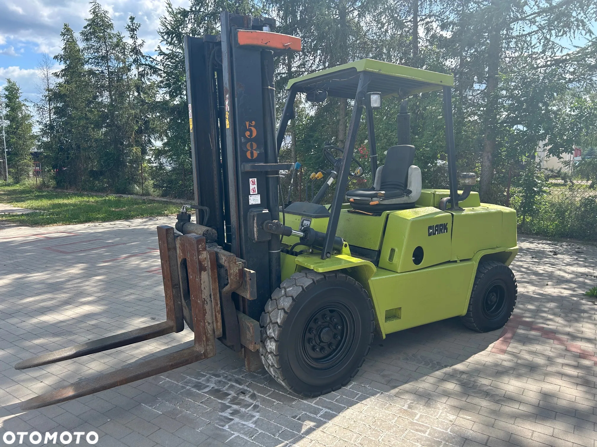 Clark C500 Y100 PD - 9
