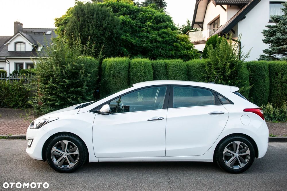 Hyundai i30 1.6 GDI Comfort - 11