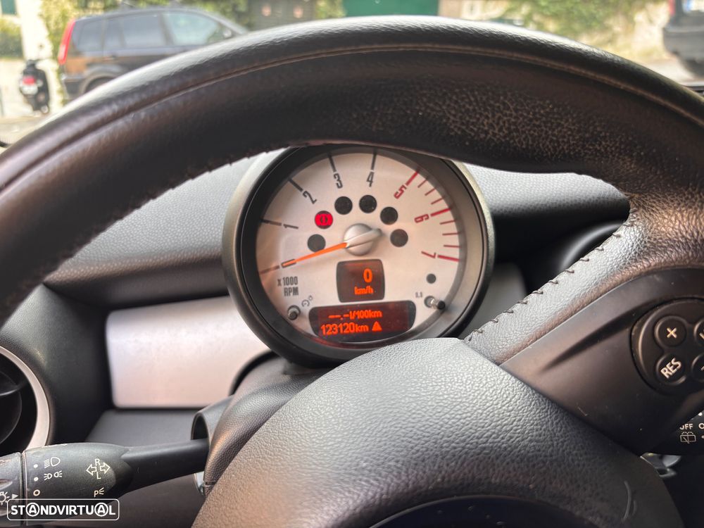 MINI Clubman One D - 9