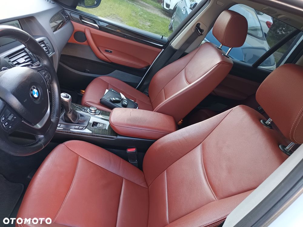 BMW X3 xDrive20d - 10