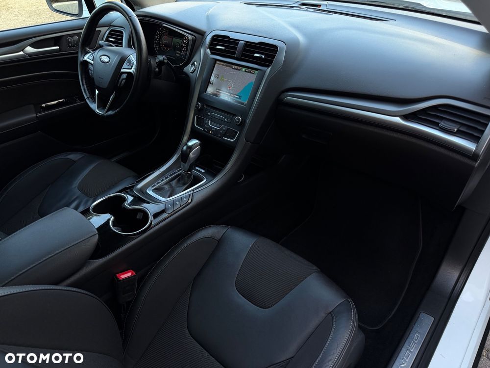 Ford Mondeo 2.0 TDCi STart-Stopp PowerShift-Aut Titanium - 29