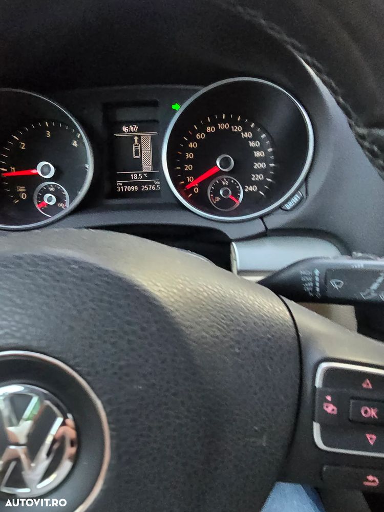 Volkswagen Golf 2.0 TDI Edition - 23