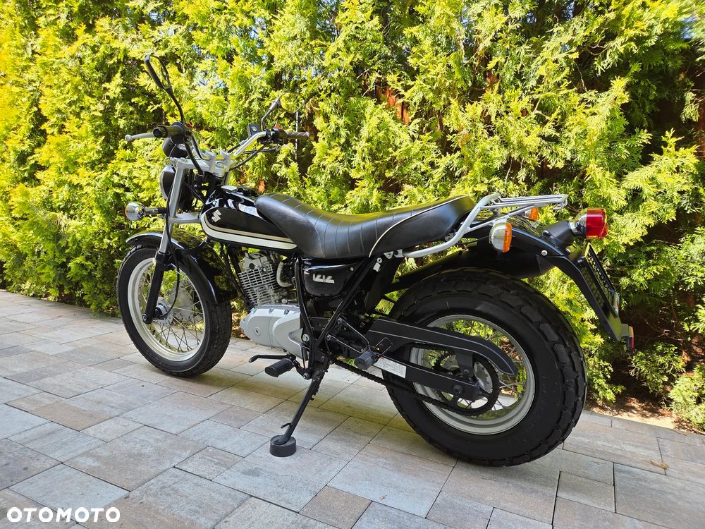 Suzuki RV - 6