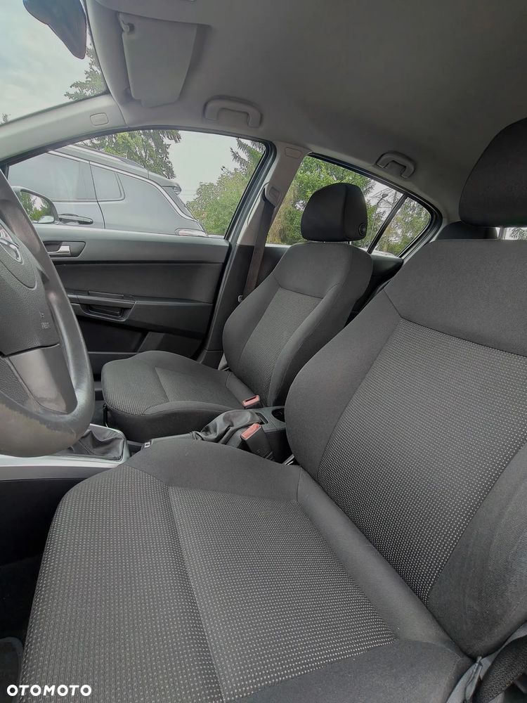 Opel Astra - 12