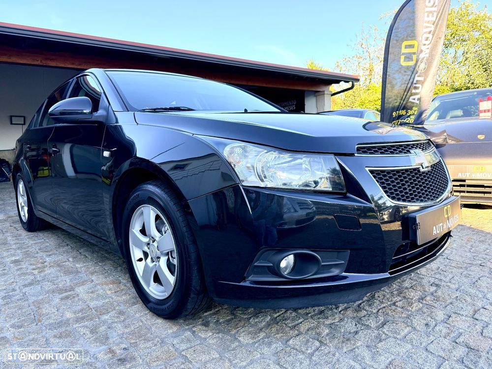 Chevrolet Cruze 1.6 LS - 31