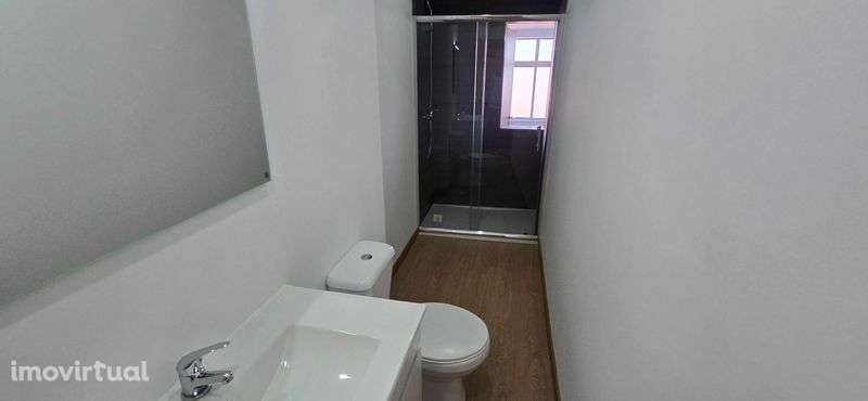 Habitação T3 no centro Lamego – Rua do Desterro. - Grande imagem: 4/8