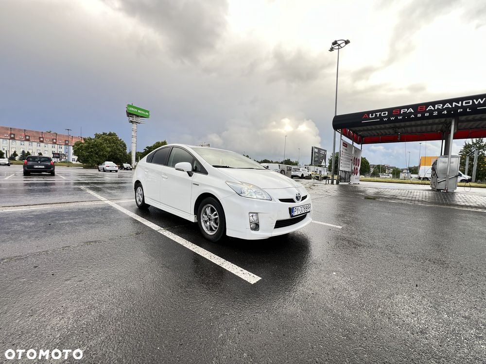 Toyota Prius - 7