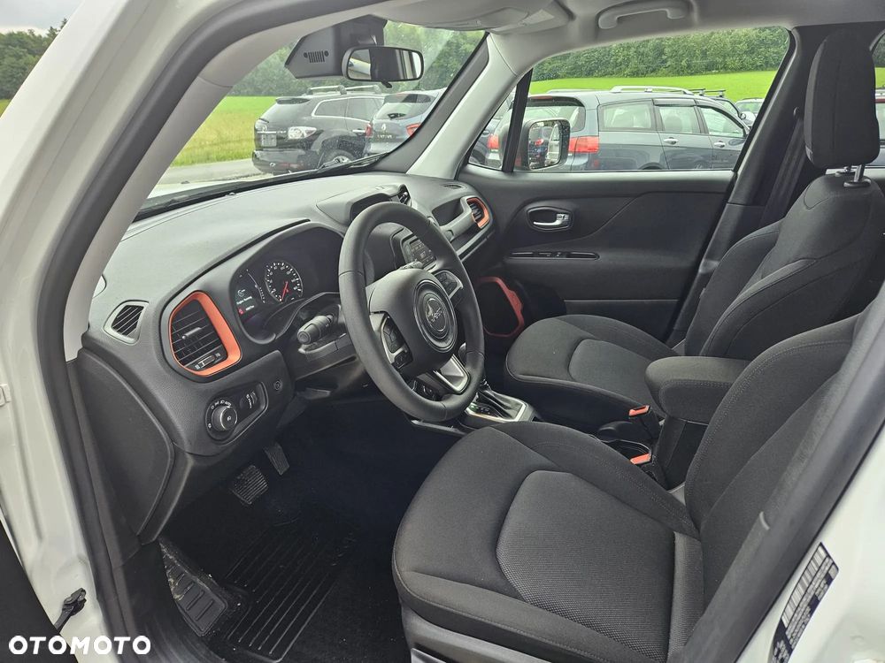 Jeep Renegade - 6