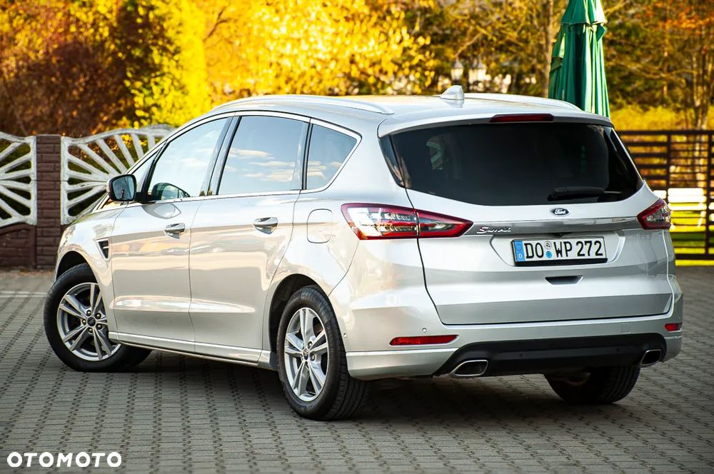 Ford S-Max 2.0 EcoBlue Titanium - 28