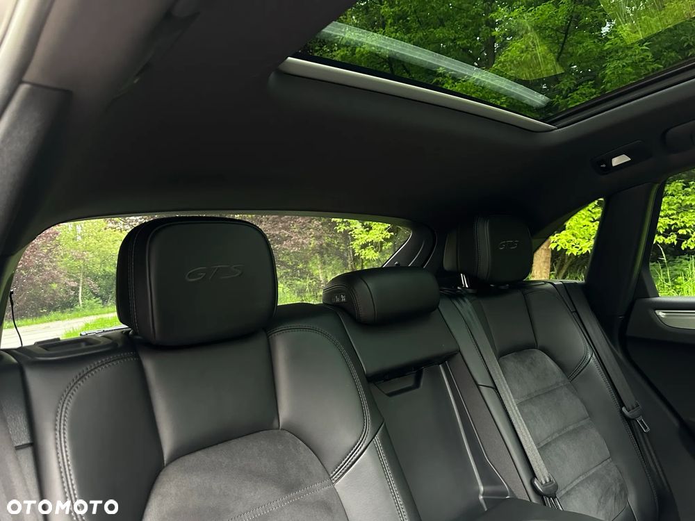 Porsche Macan GTS PDK - 28