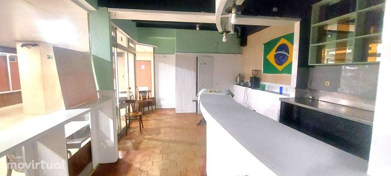 COSTA DE CAPARICA - Estabelecimento no Centro Comercial Oceano - Grande imagem: 4/7