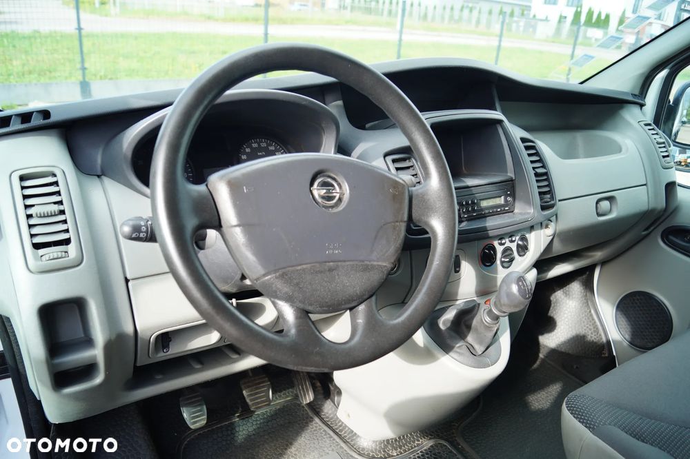 Opel VIVARO - 22