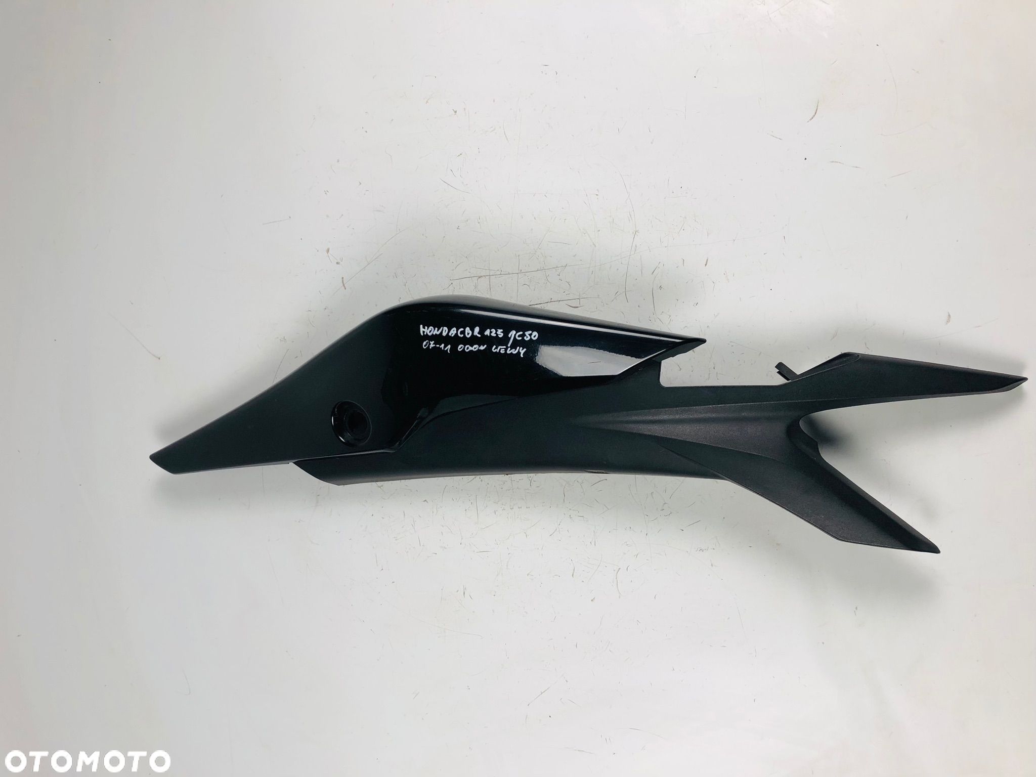 Honda CBR 125 JC 50 07-11 ogon lewy owiewka - 1