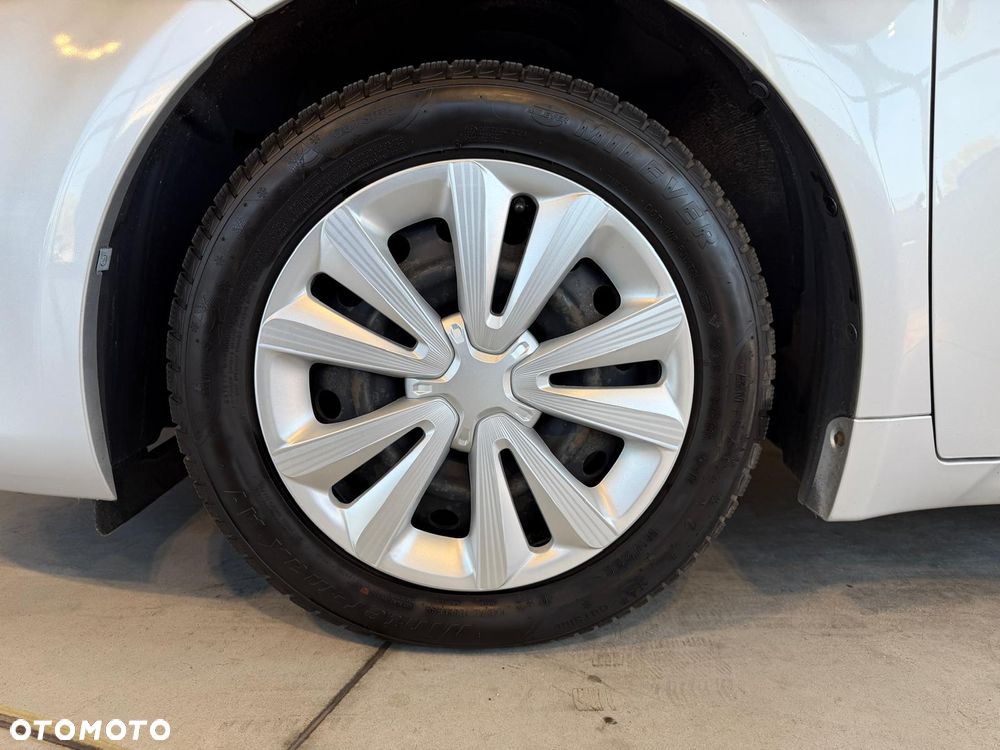 Toyota Avensis 1.8 Premium MS - 20