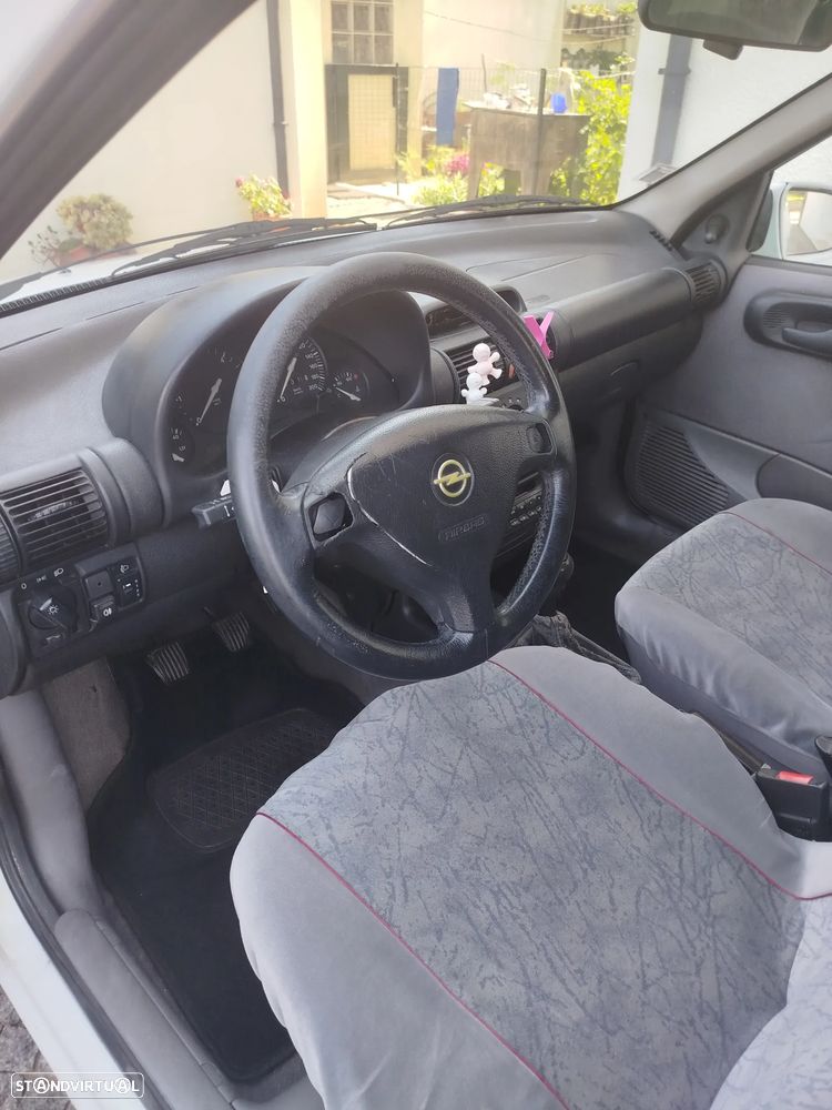 Opel Corsa 1.5 TD - 6