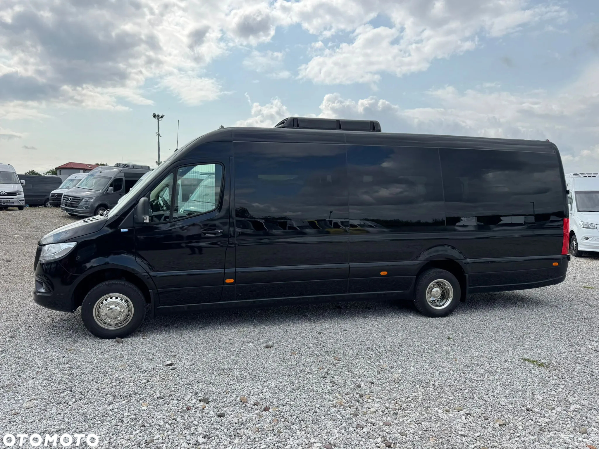 Mercedes-Benz Sprinter 517 - 7