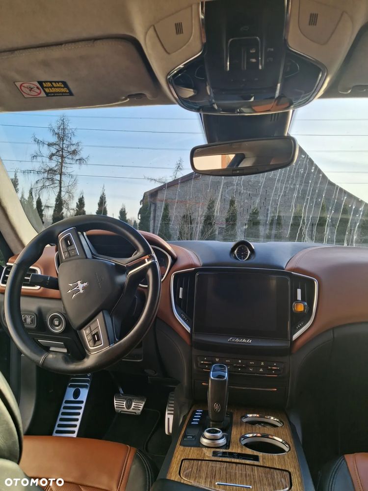 Maserati Ghibli S Q4 GranSport - 16