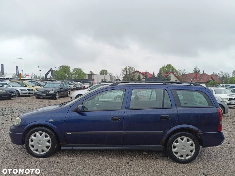 Opel Astra - 2