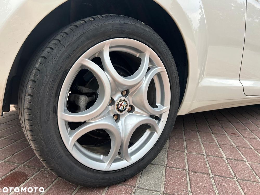 Alfa Romeo Mito 1.4 MultiAir Progression S&S - 9