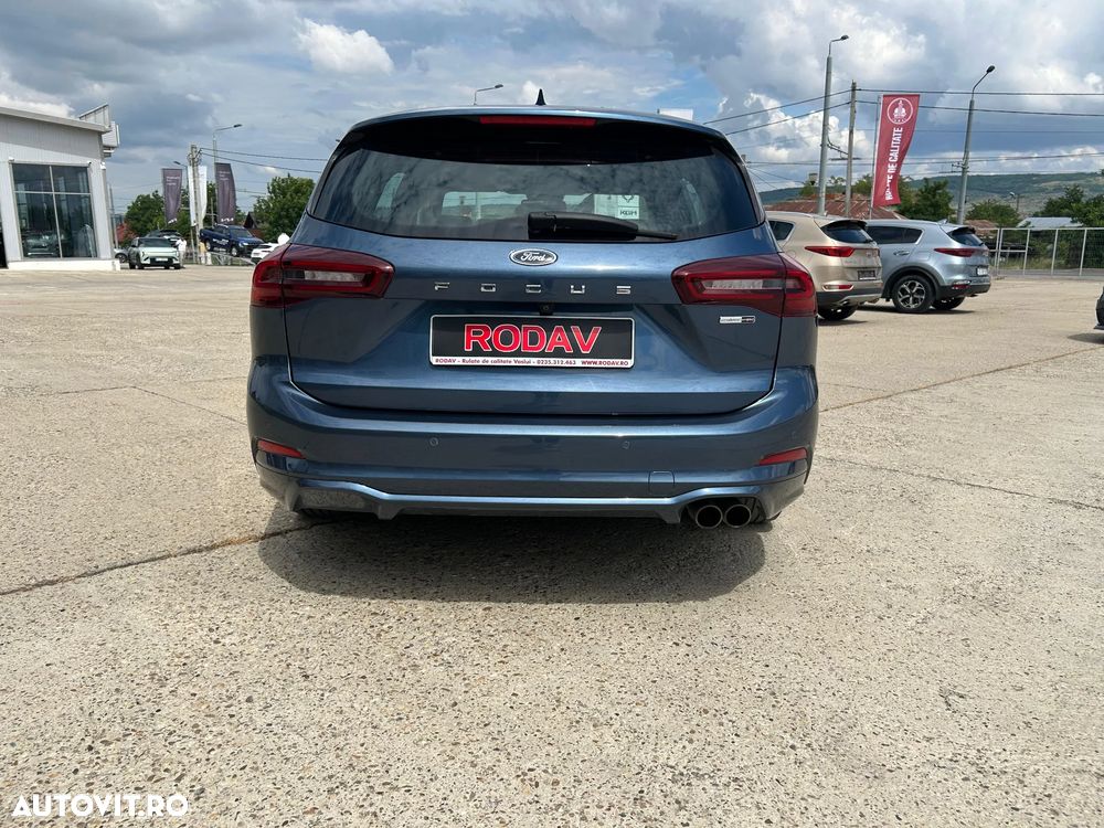 Ford Focus 1.0 EcoBoost ST-Line - 28