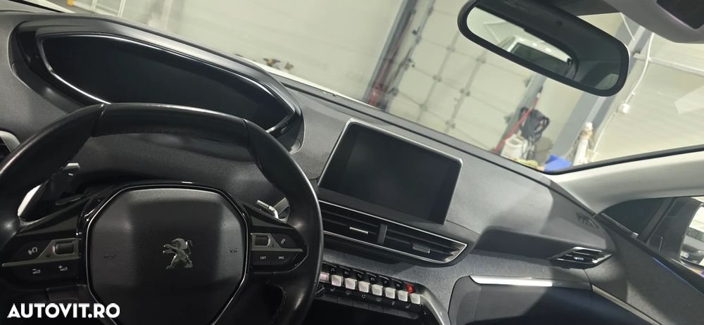 Peugeot 3008 1.2 PureTech 130 EAT8 Allure Pack - 14