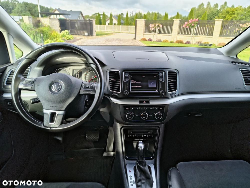 Volkswagen Sharan 2.0 TDI DSG Blue Motion Highline - 21