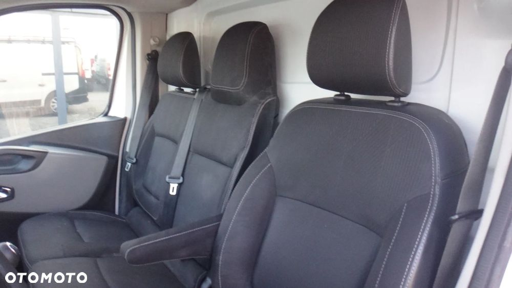 Renault Trafic - 9