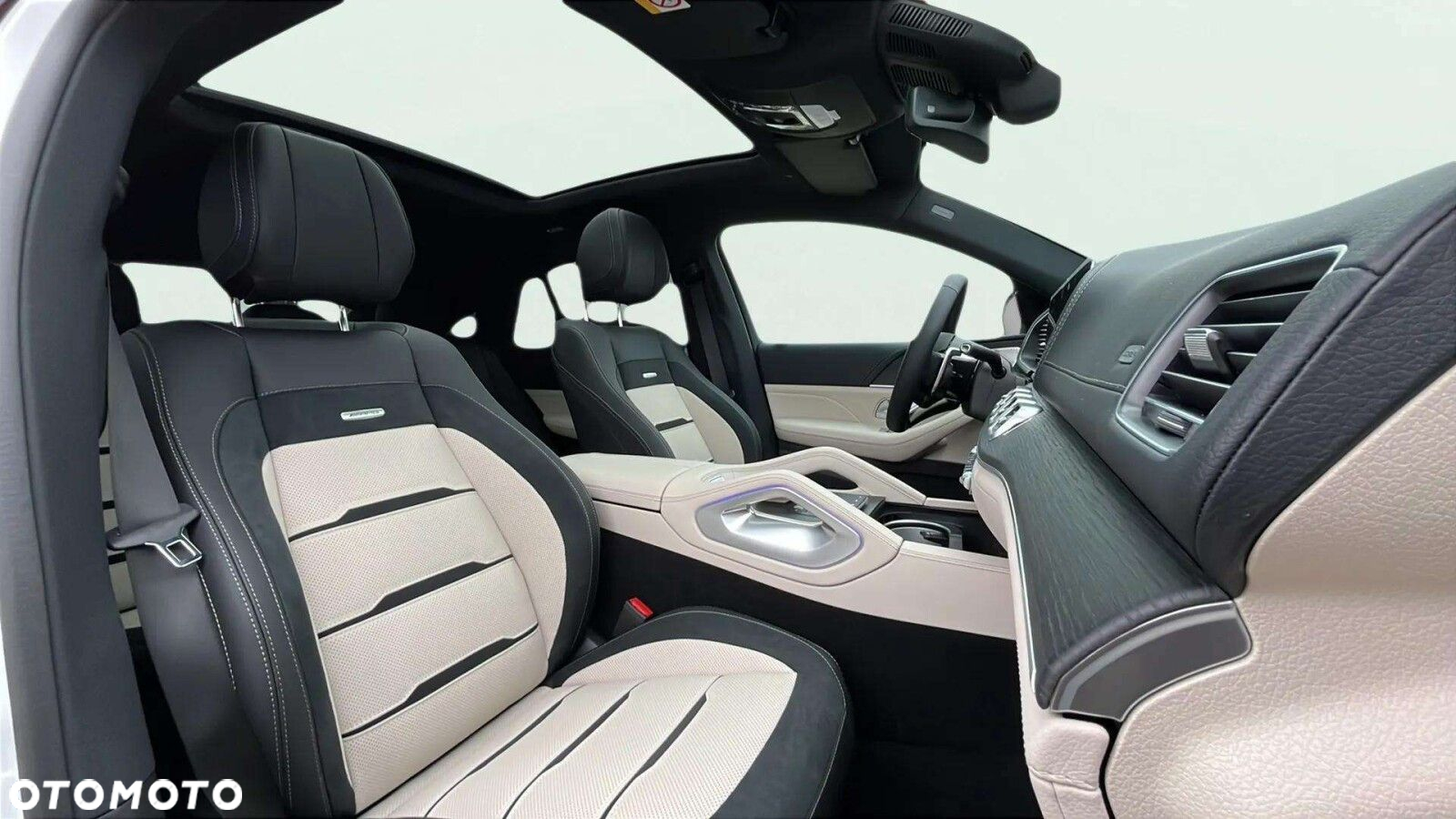 Mercedes-Benz GLE - 11