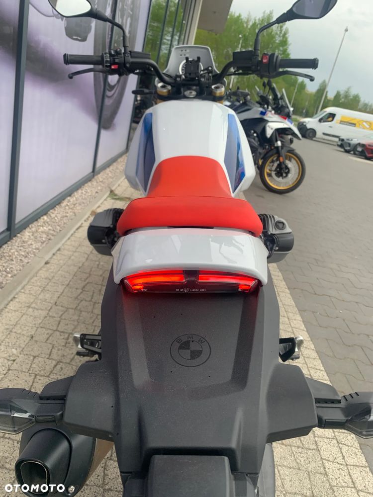 BMW R - 13