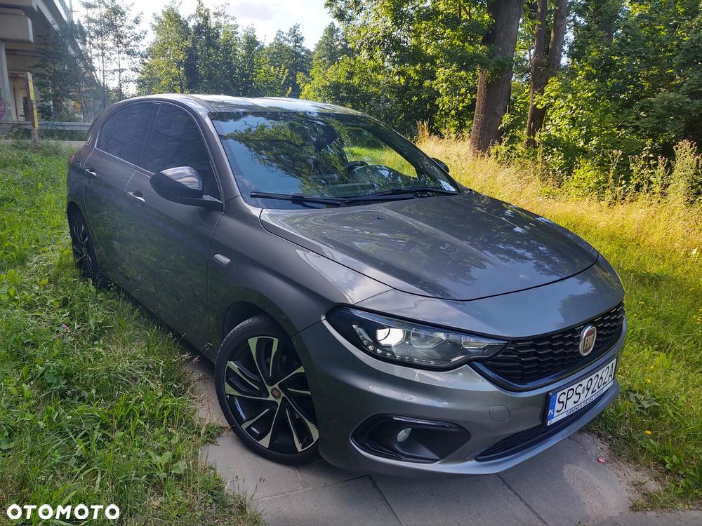 Fiat Tipo 1.4 T-Jet 16v S-Design - 17