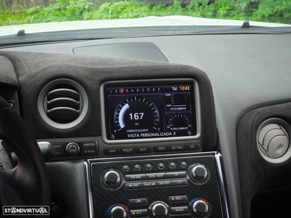 Nissan GT-R 3.8 V6 Black Edition - 40