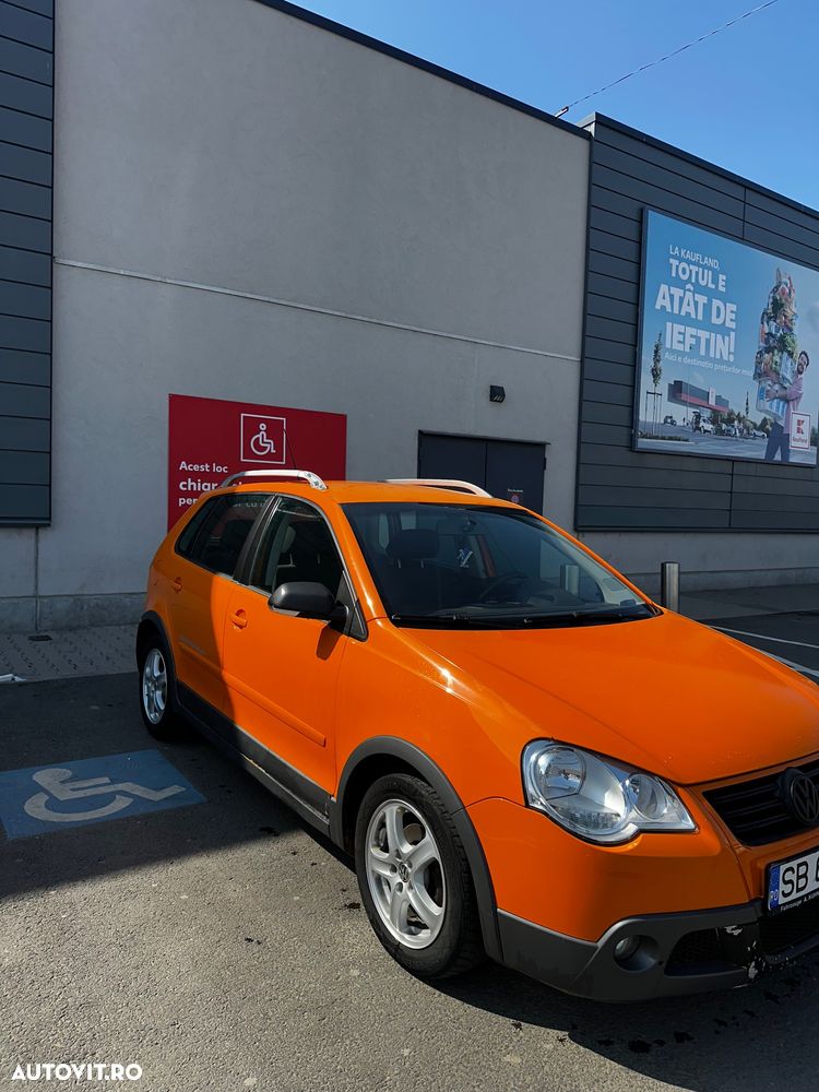 Volkswagen Polo 1.4 TDI Attractive - 5