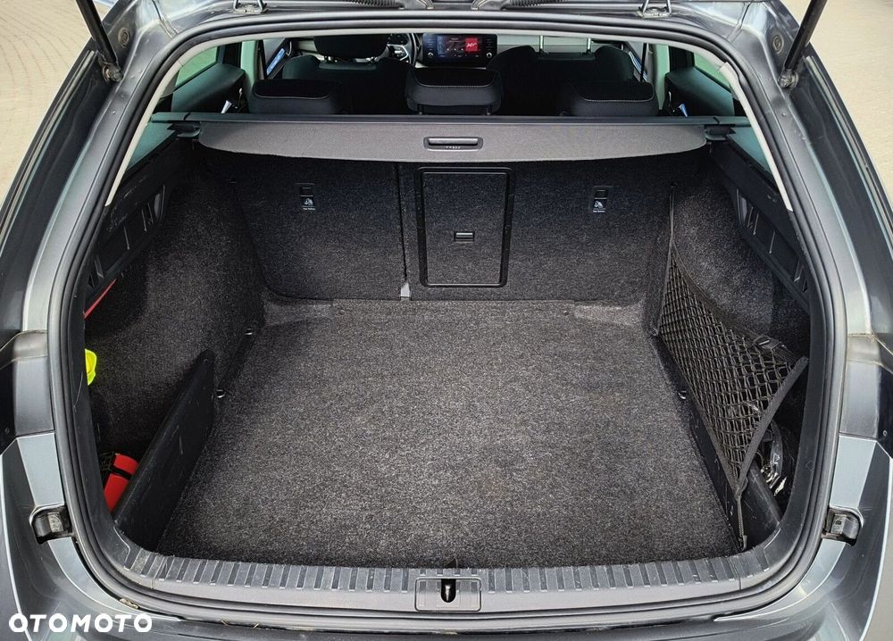 Skoda Octavia 2.0 TDI Ambition DSG - 26