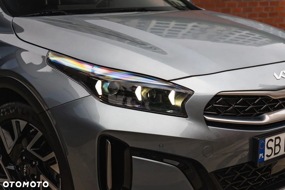 Kia XCeed 1.5 T-GDI Business Line DCT - 14