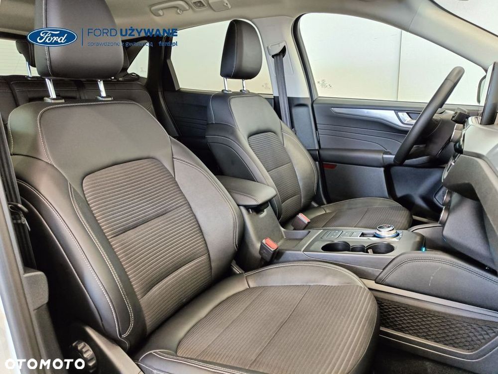 Ford Kuga 2.5 Duratec PHEV ST-LINE X - 16