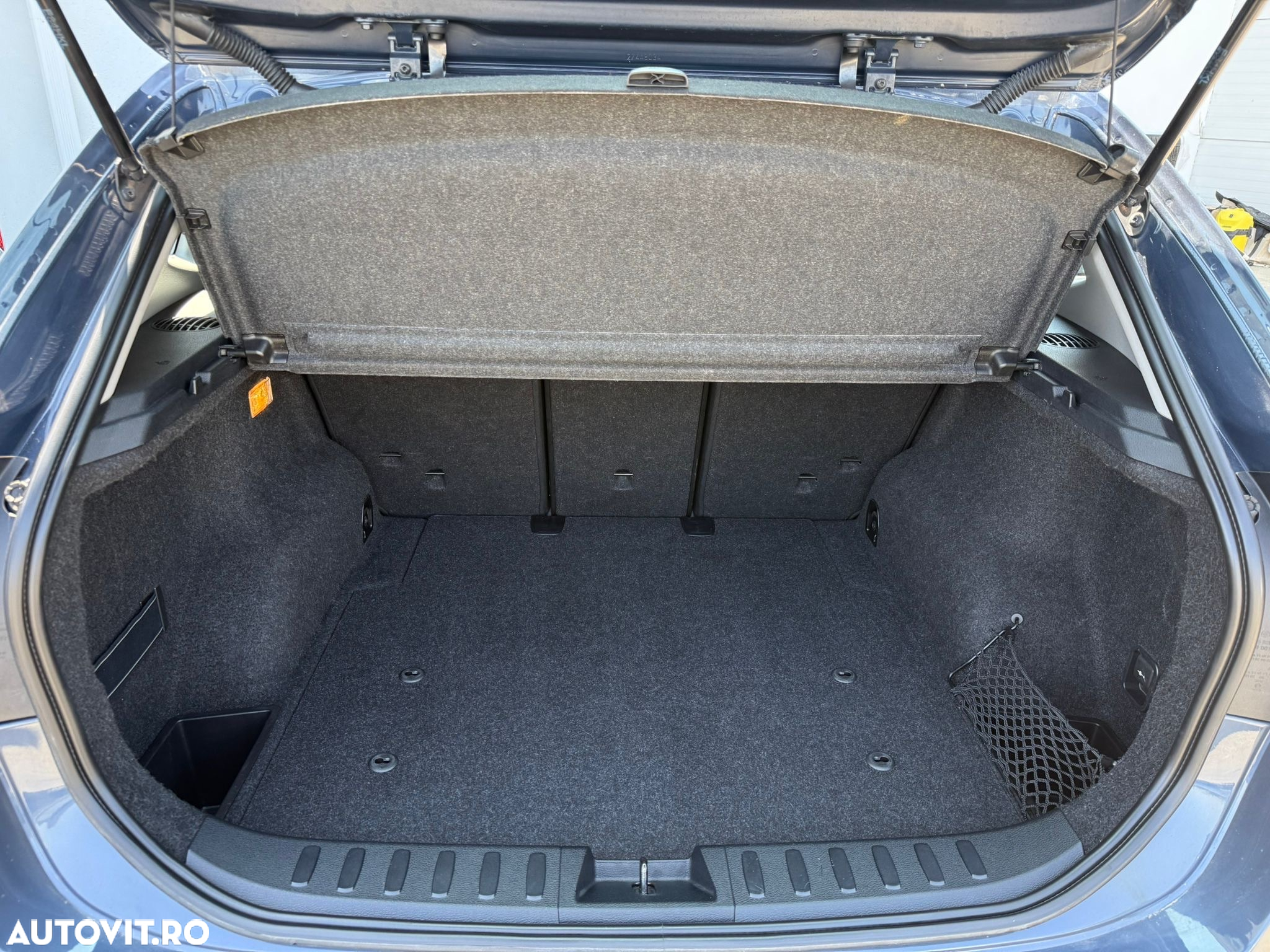 BMW X1 xDrive18d xLine - 9