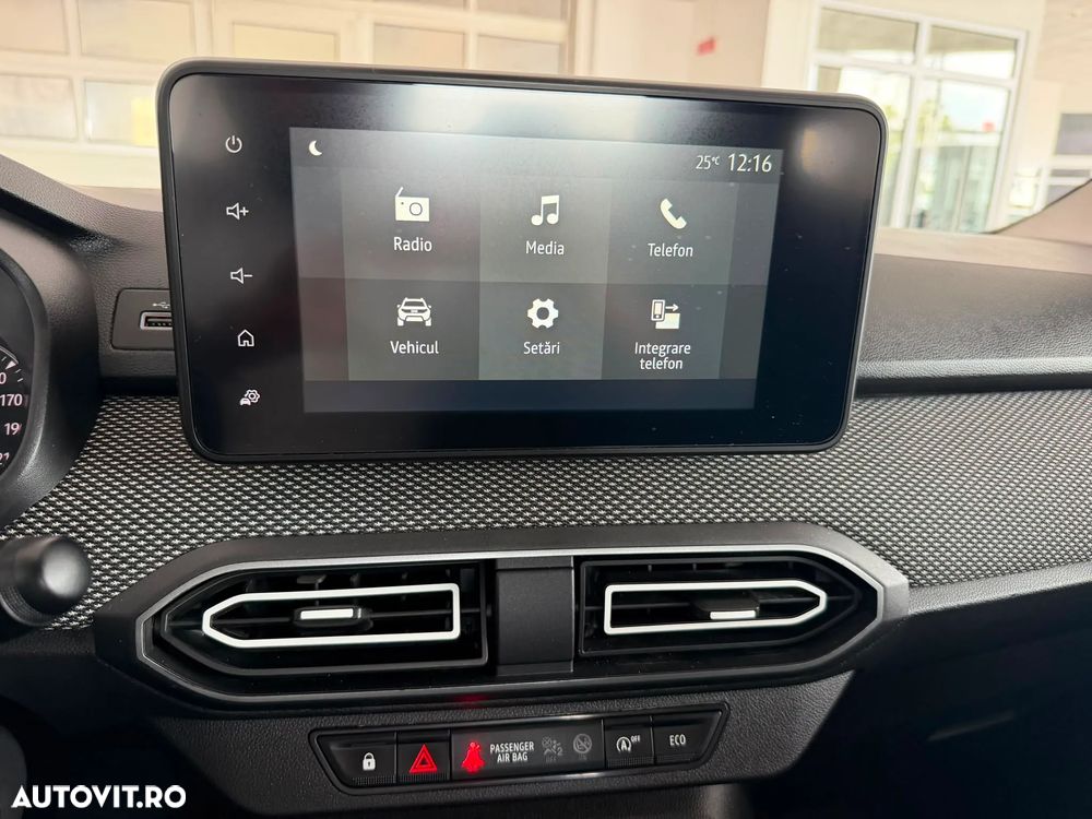 Dacia Logan TCe 90 MT5 Expression - 6