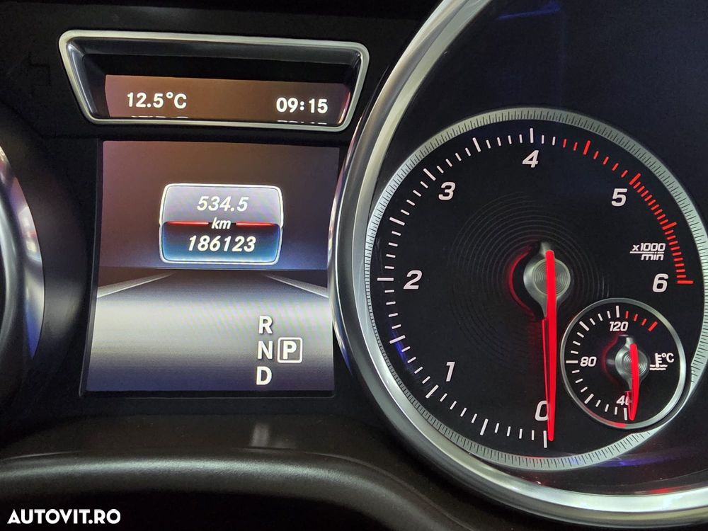 Mercedes-Benz GLE - 13