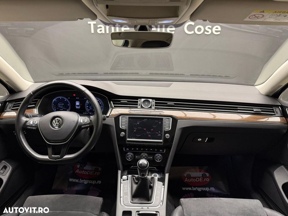 Volkswagen Passat - 7
