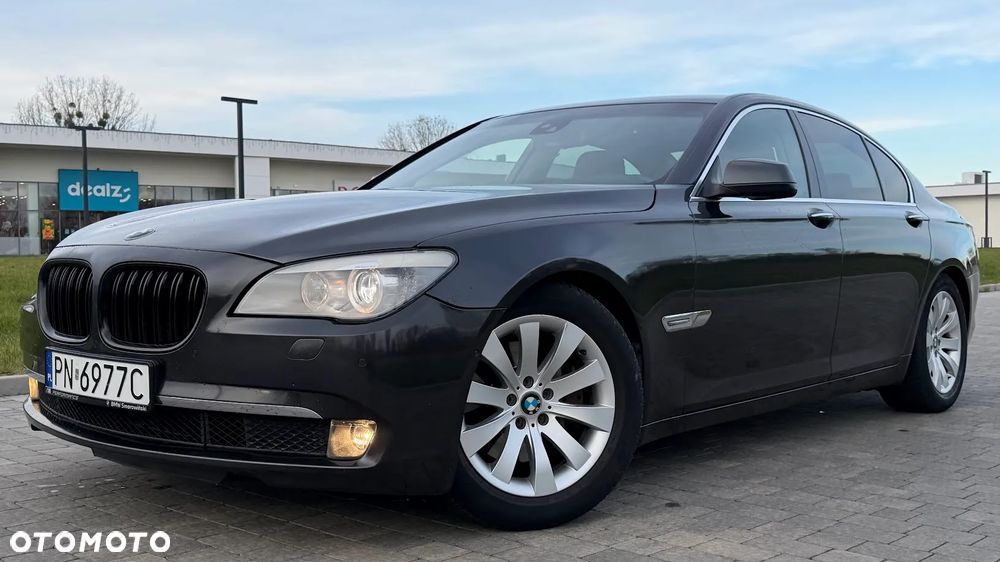 BMW Seria 7 730d - 31