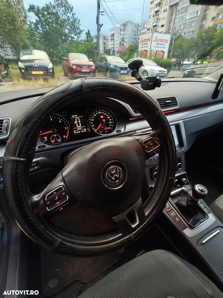 VOLKSWAGEN Passat 2011 — imagine 13