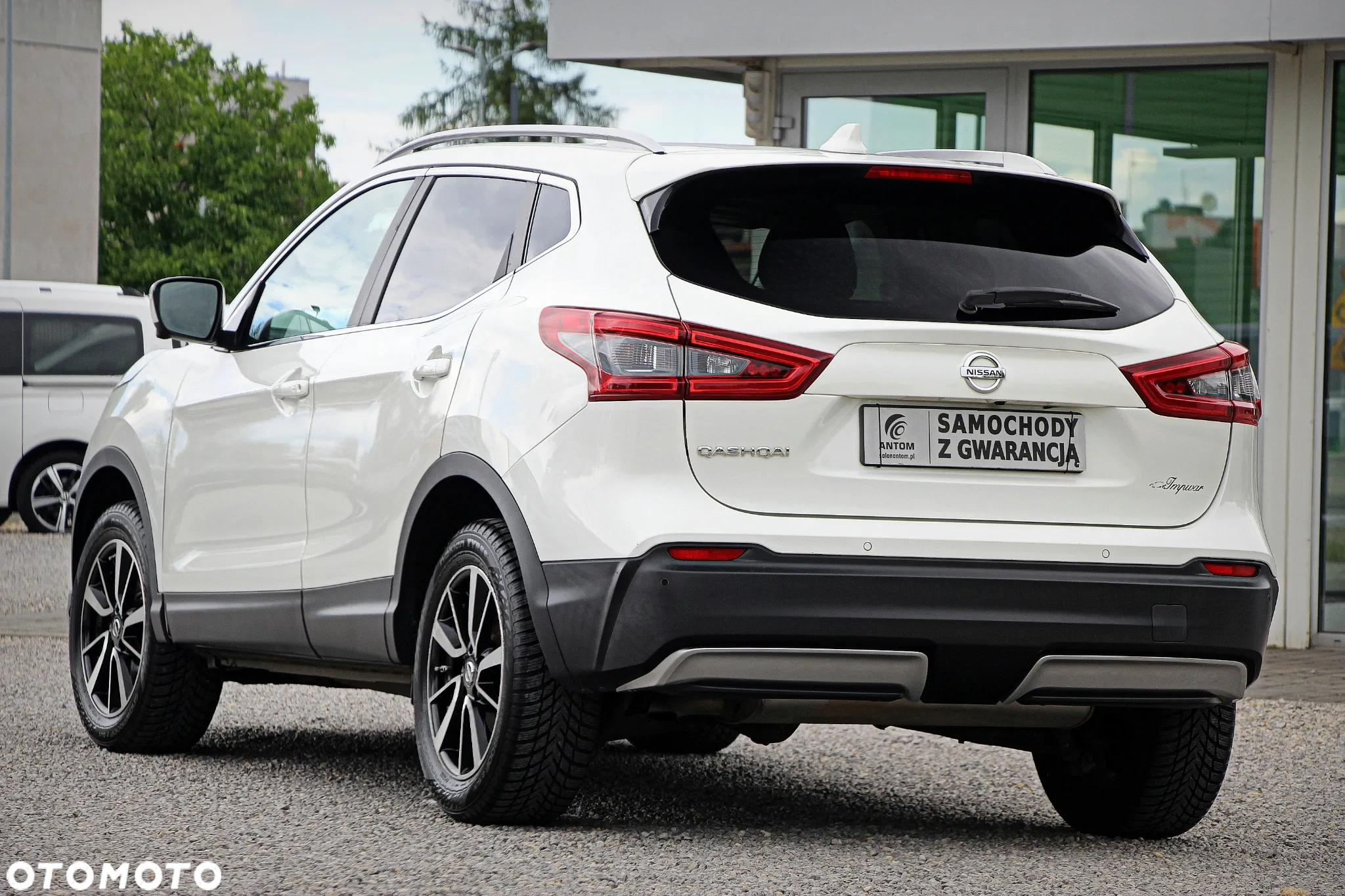 Nissan Qashqai 1.6 DIG-T N-Connecta - 10