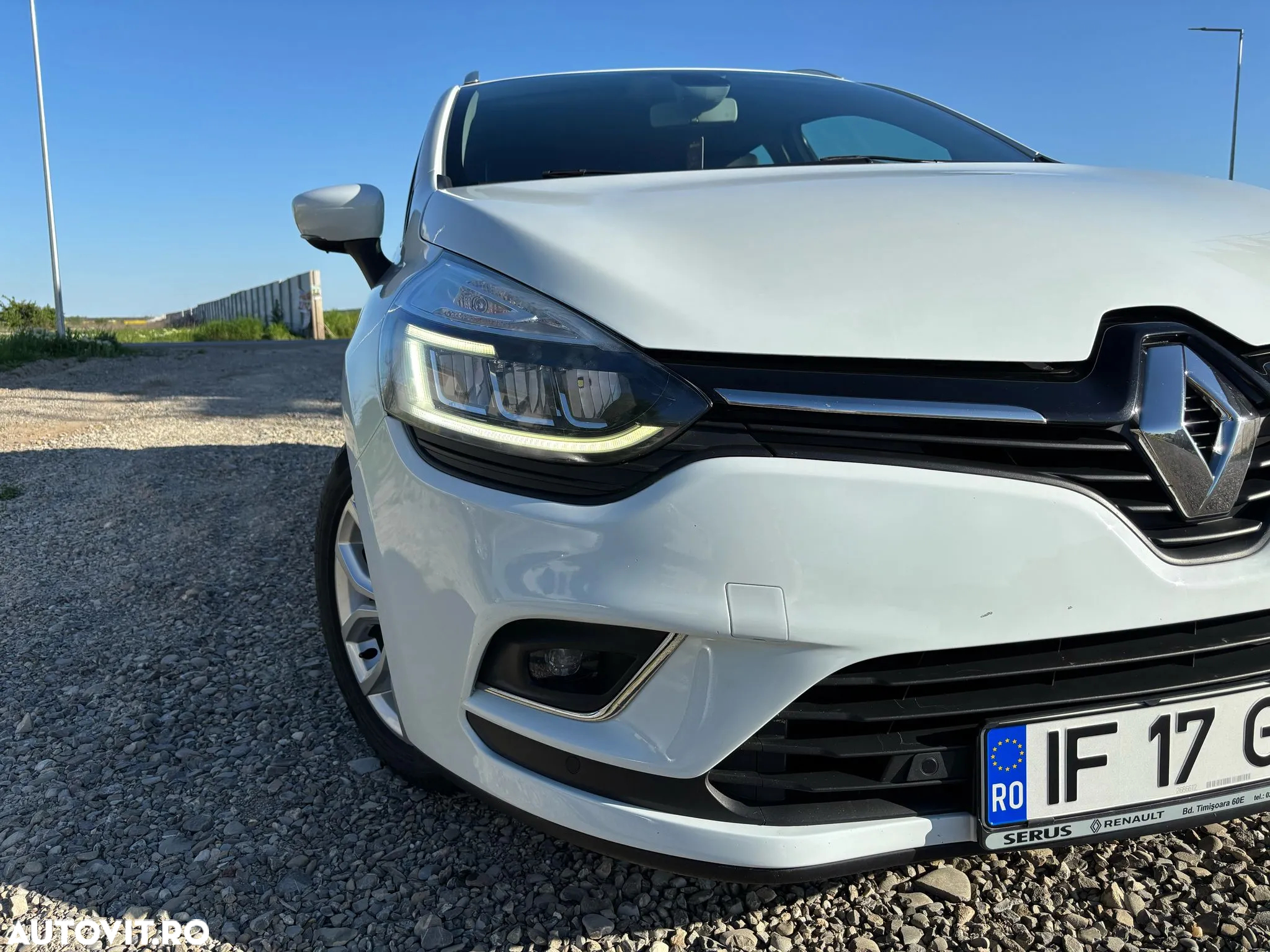 Renault Clio Grandtour (Energy) dCi 90 Start & Stop EDC INTENS - 8