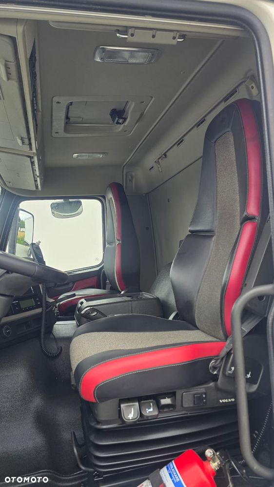 Volvo FM 370 6x2 rama do zabudowy, beczka asenizacyjna mleko laweta full air oś skrętna niski przebieg! - 31