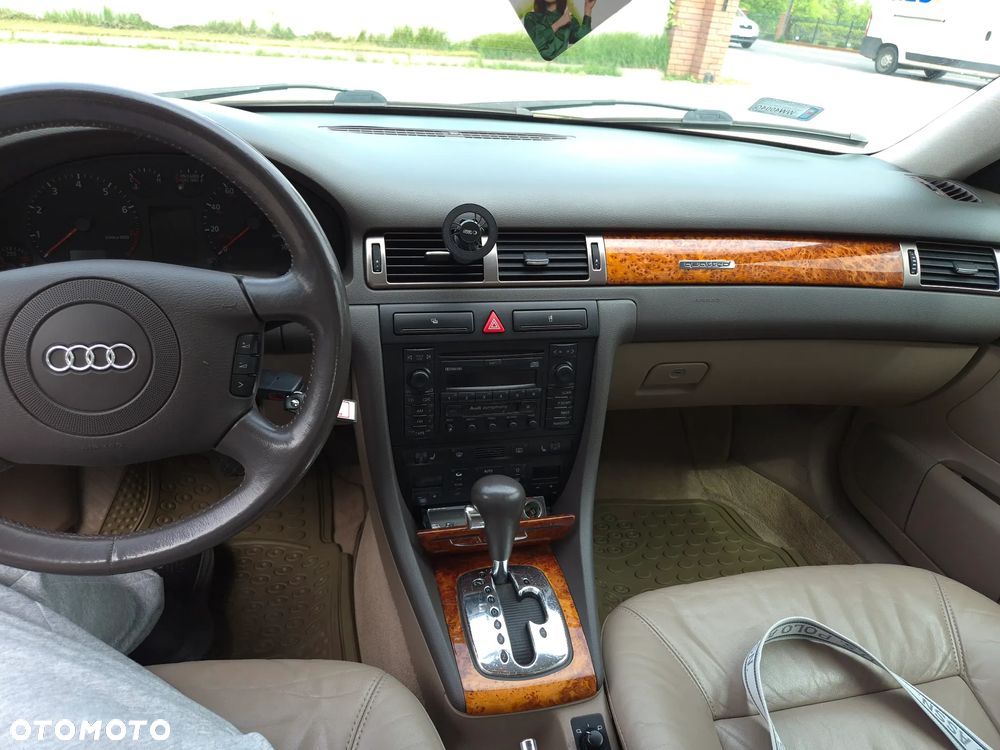 Audi A6 Avant - 4