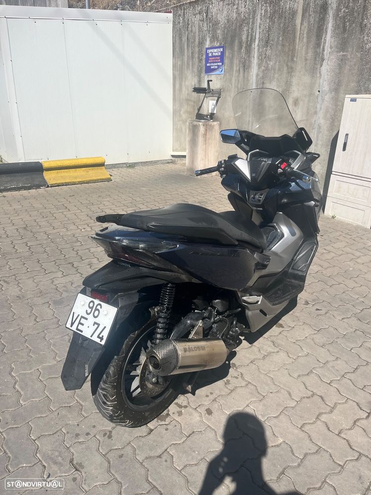 Honda Forza - 1