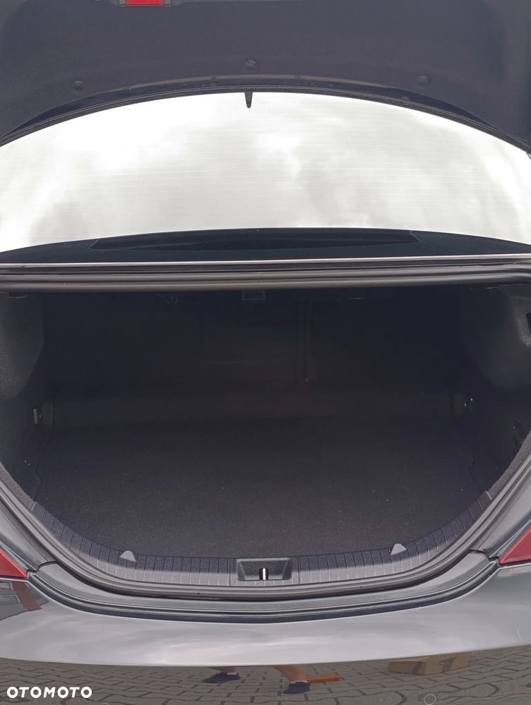 Mercedes-Benz CLA AMG 45 4Matic 7G-DCT - 23