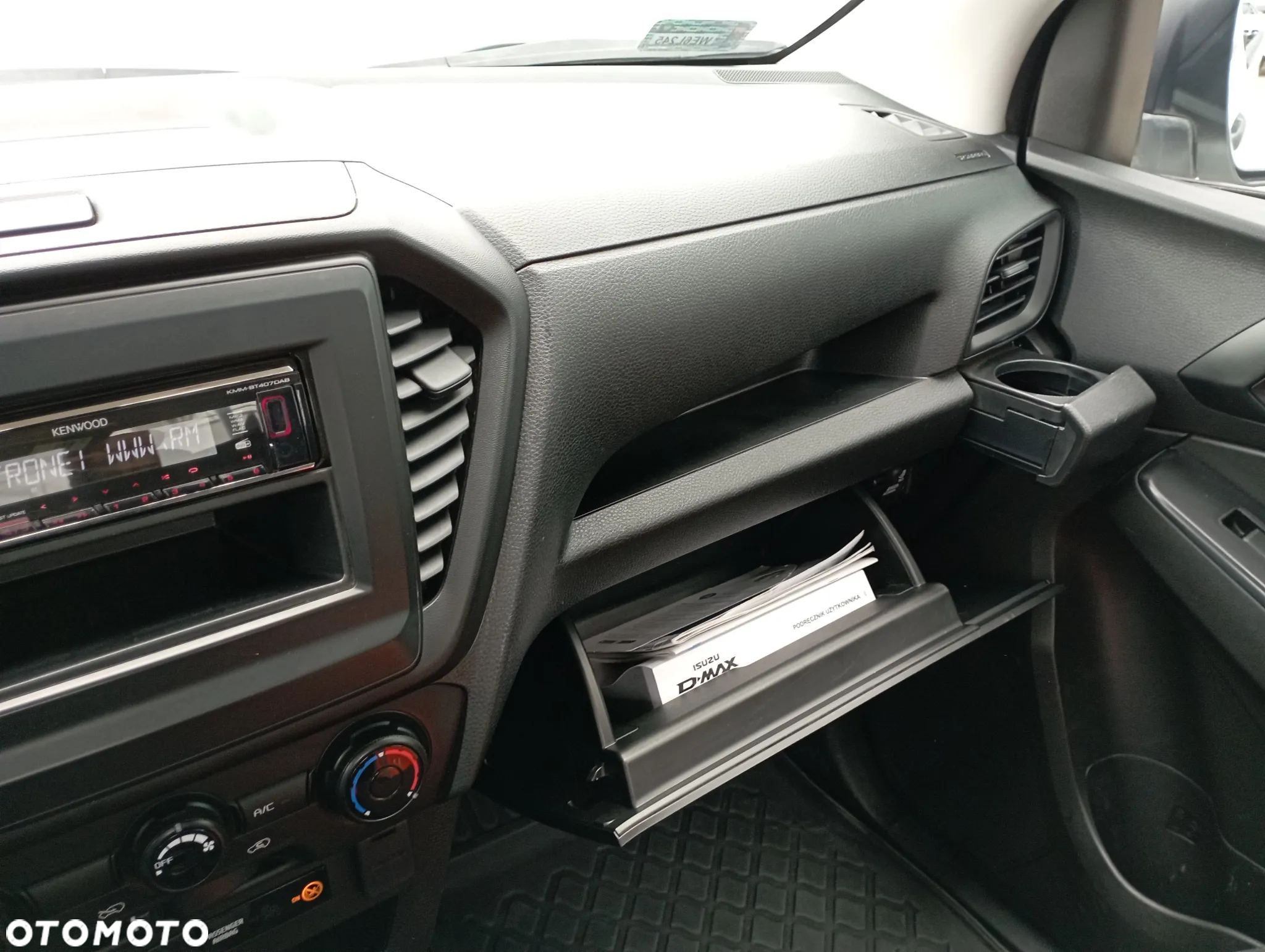Isuzu D-Max 1.9 SC L - 33
