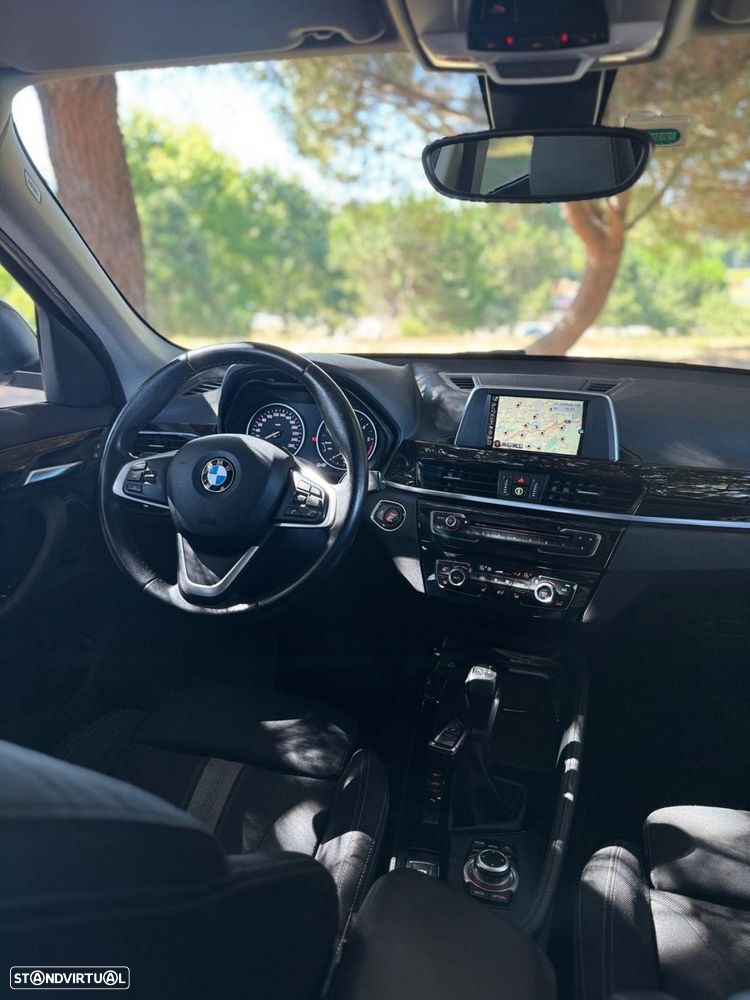 BMW X1 18 d sDrive Auto Line Sport - 18